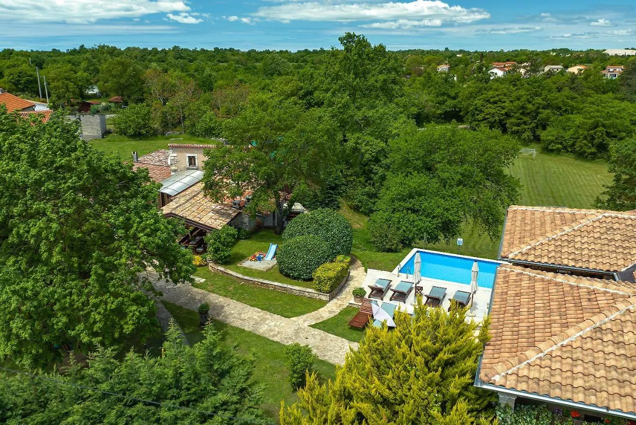 Вилла Casa Karnevali Zminj 0*,